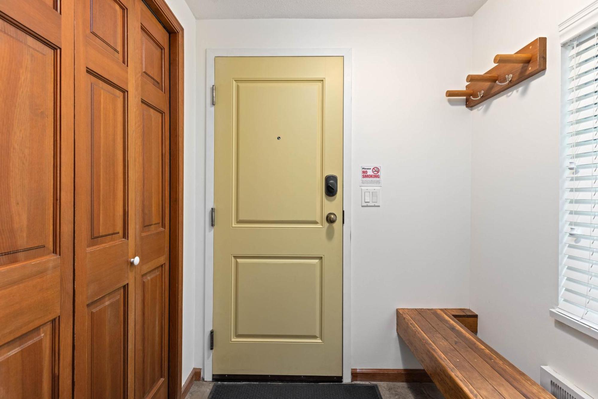 Stoney Creek Sunpath By Whistler Premier Apartment Exterior photo