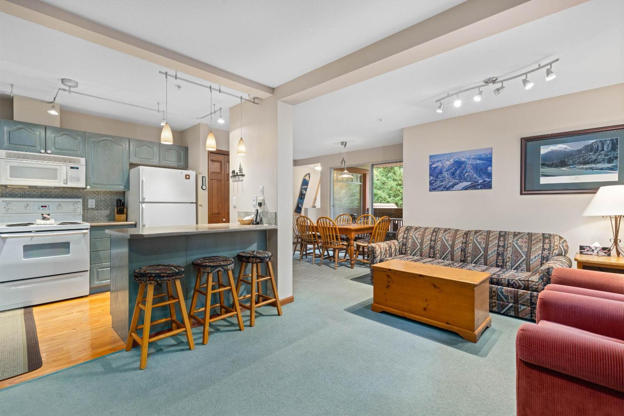 Stoney Creek Sunpath By Whistler Premier Apartment Exterior photo