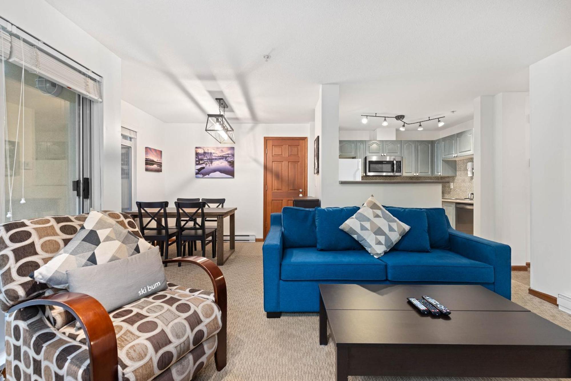 Stoney Creek Sunpath By Whistler Premier Apartment Exterior photo